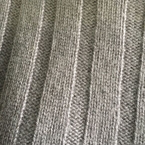 New Gap   - Picture 3 of 5